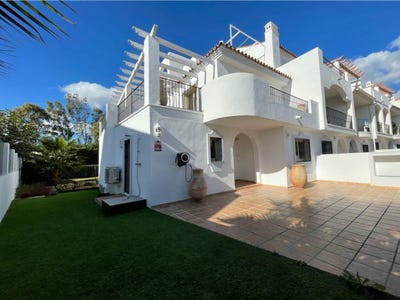 /international/es/nueva-andalucia-marbella-andalusia-310101161468/?lang=zh-cn