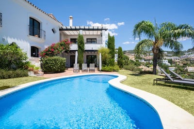 /international/es/los-arqueros-benahavis-andalusia-310106793680/
