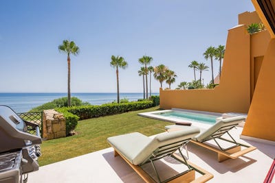 /international/es/estepona-andalusia-310101062139/