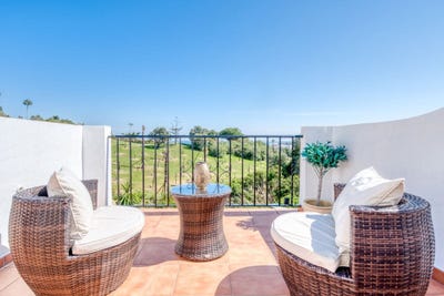 /international/es/e-1-8-29692-manilva-malaga-spain-costa-del-sol-andalusia-310106967973/