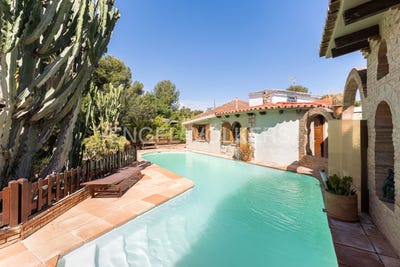 /international/es/paterna-valencian-community-310100642164/