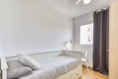 /international/es/carrer-jeronima-gales-valencia-valencian-community-310108892254/