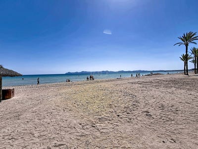 /international/es/carrer-de-les-roselles-alcudia-balearic-islands-310108777272/