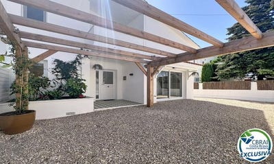 /international/es/peni-girona-catalonia-310108320264/