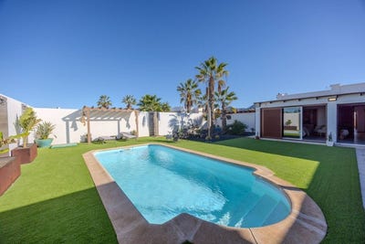 /international/es/playa-blanca-canary-islands-310104916747/