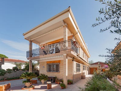 /international/es/rubi-catalonia-310094869870/