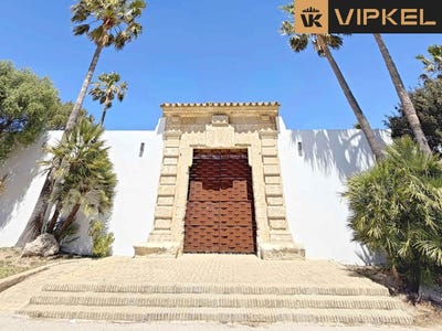 /international/es/cadiz-andalusia-310107492833/