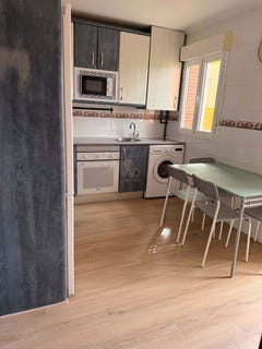 /international/es/calle-garcia-paredes-leon-castile-and-leon-310108643925/