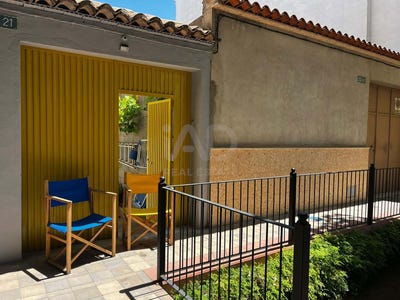 /international/es/calle-violinista-valls-anna-valencian-community-310107577164/