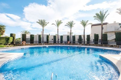 /international/es/sierra-blanca-malaga-andalusia-310100956900/