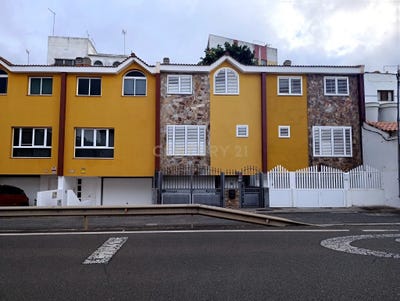 /international/es/palmas-de-gran-canaria-las-canary-islands-310109817243/