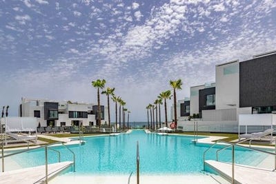 /international/es/estepona-andalusia-310106138234/