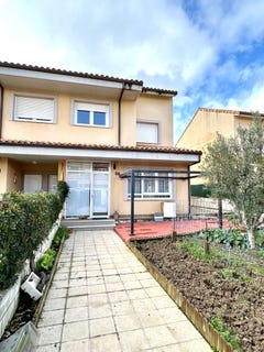 /international/es/calle-llano-valverde-de-la-virgen-castile-and-leon-310109359020/