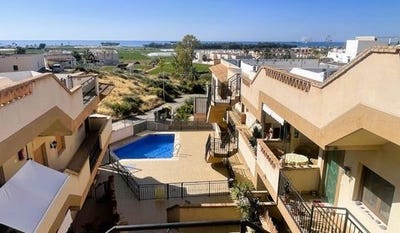 /international/es/calle-el-algarrobo-cuevas-del-almanzora-almeria-espana-vera-andalusia-310105340897/