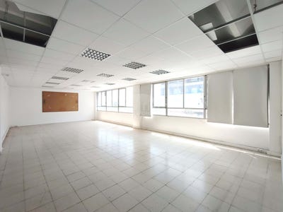 /international/es/av-cerdanyola-sant-cugat-del-valles-catalonia-310093929944/