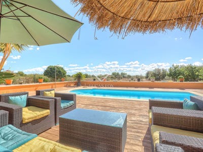 /international/es/campos-balearic-islands-310102963648/