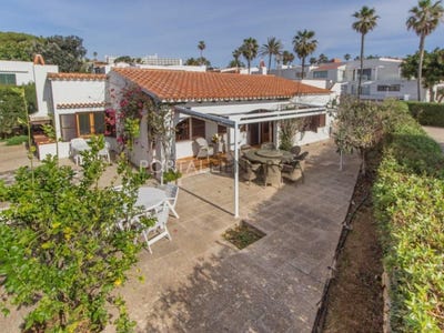 /international/es/sant-lluis-canary-islands-310098735888/?lang=en