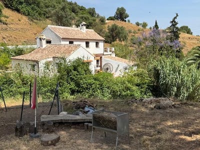 /international/es/casares-casares-andalusia-310100574711/