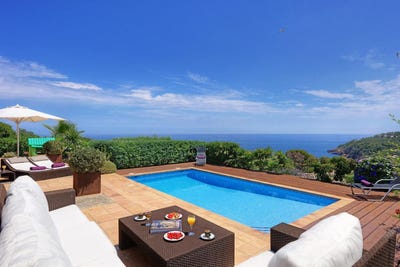 /international/es/begur-catalonia-310107794233/