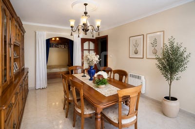 /international/es/avenida-de-santa-marina-ferrol-galicia-310108001165/