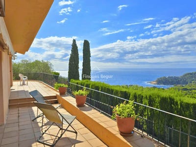 /international/es/begur-catalonia-310101419049/?lang=en