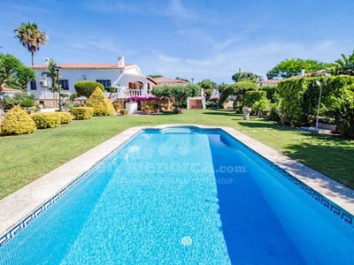 /international/es/alaior-balearic-islands-310109223111/?lang=it
