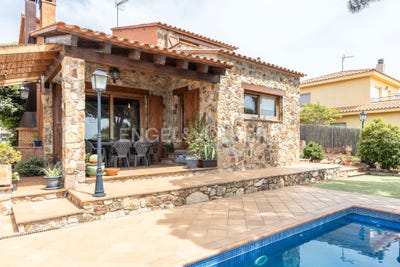 /international/es/tordera-catalonia-310100642171/