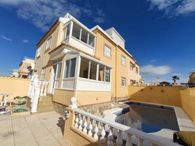 /international/es/rojales-valencian-community-310120547442/