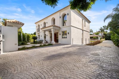 /international/es/el-madronal-andalusia-310108430212/