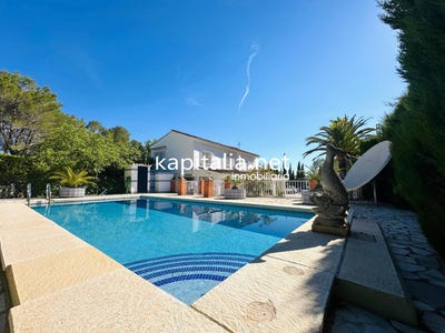/international/es/xativa-valencian-community-310099891332/