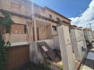 /international/es/villa-del-prado-madrid-310100824098/
