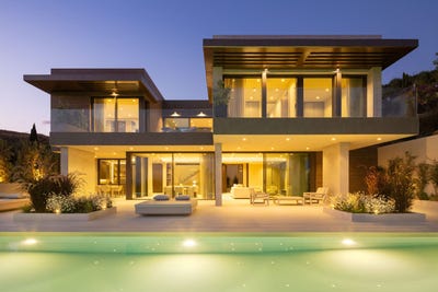 /international/es/newly-built-villa-with-panoramic-sea-views-in-los-flamingos-benahavis-benahavis-los-flamingos-malaga-spain-benahavis-andalusia-310108250295/
