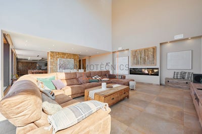 /international/es/santa-eulalia-de-roncana-catalonia-310100574061/