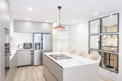 /international/es/sant-antoni-de-portmany-balearic-islands-310099250258/