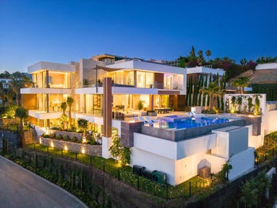 /international/es/marbella-valencian-community-120095675387/