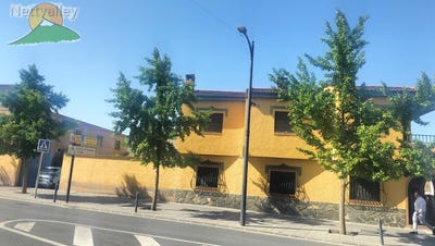 /international/es/calle-reina-sofia-1-otura-andalusia-310097566088/