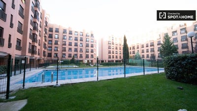 /international/es/madrid-madrid-120075916663/