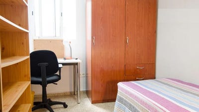 /international/es/carrer-de-la-ciutat-de-mula-valencia-valencian-community-310093819582/?lang=en