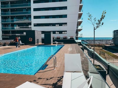 /international/es/carrer-de-la-industria-badalona-catalonia-310107913970/
