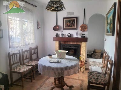 /international/es/santisima-trinidad-6-el-pinar-andalusia-310100733806/