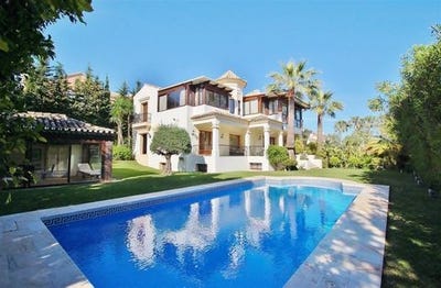 /international/es/marbella-andalusia-120010576073/?lang=id