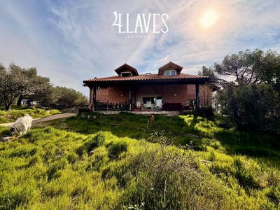 /international/es/calle-de-caravaca-municipality-of-torrelodones-community-of-madrid-310108600845/?lang=it