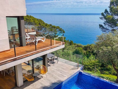 /international/es/begur-catalonia-310108453845/