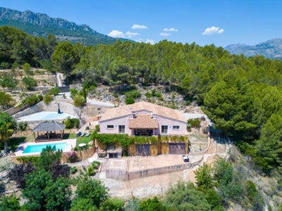 /international/es/guadalest-guadalest-valencian-community-310106741159/