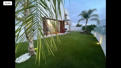 /international/es/avenida-madre-paula-montalt-dos-hermanas-andalusia-310094755283/