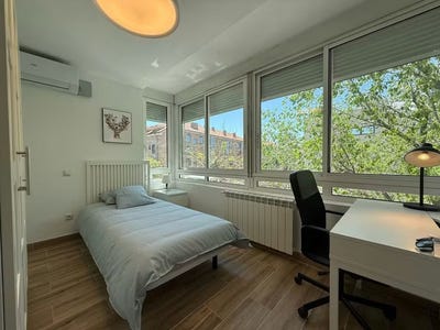 /international/es/calle-acuario-madrid-madrid-310099053573/