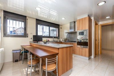 /international/es/carrer-d-oceania-terrassa-catalonia-310108036923/