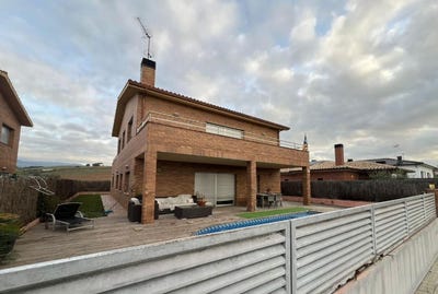 /international/es/llinars-del-valles-catalonia-310107235953/
