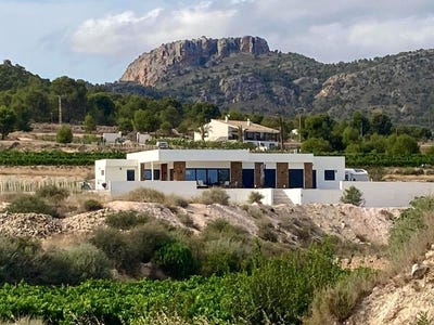/international/es/pinoso-a-pinoso-valencian-community-310108925104/