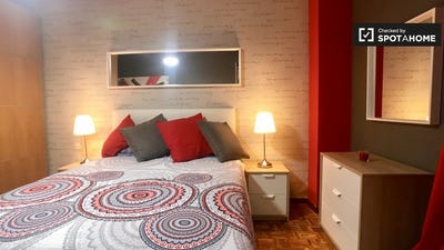 /international/es/alcala-de-henares-madrid-310108562837/